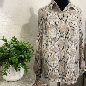 APT 9 snake print blouse with yellow on arms size XS